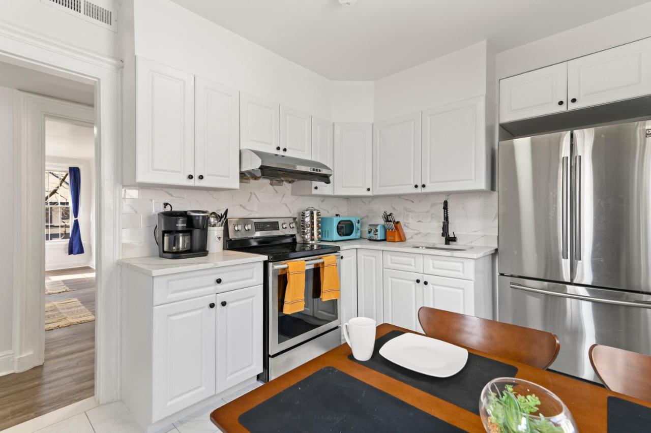 Orange Oasis In The Heart Of East Rock With Free Parking Near Dt And Yale Apartment New Haven Bagian luar foto